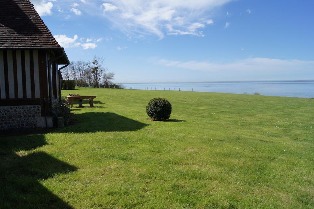 La Girelle, bord de mer Bed and Breakfast Honfleur Exterior foto